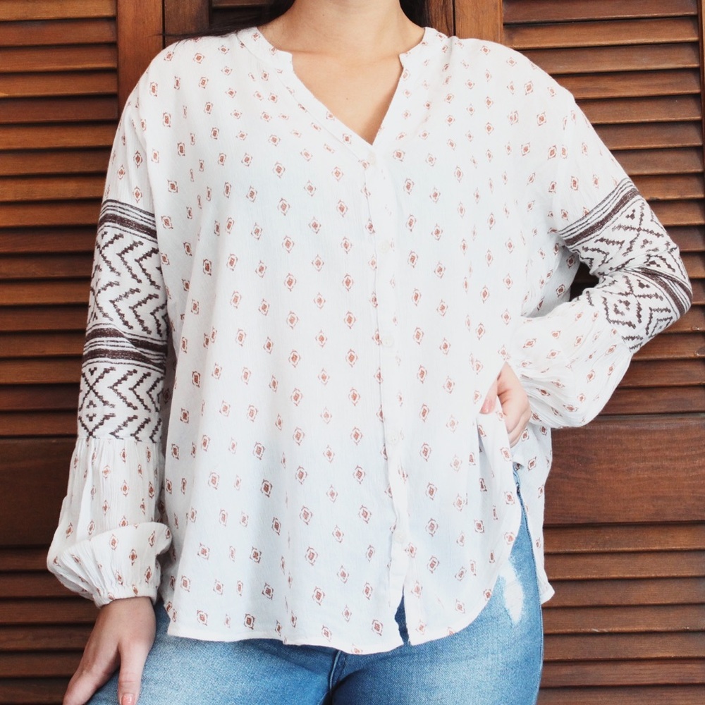 Love sleeve button up